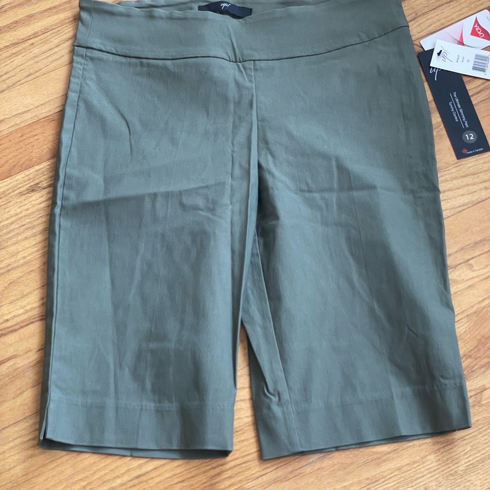 NWT Women's Olive Green Shorts